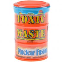 Леденцы Toxic Waste: двойной вкус