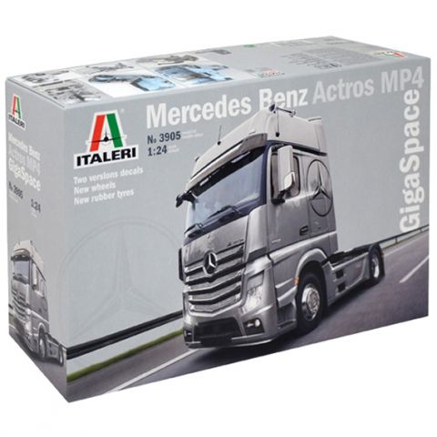 Грузовик Mercedes Benz Actros MP4 Gigaspace (1:24)