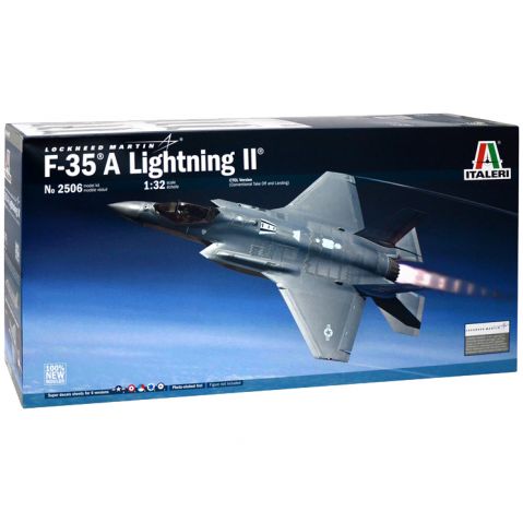 Истребитель F-35 A Lightning II (1:32)