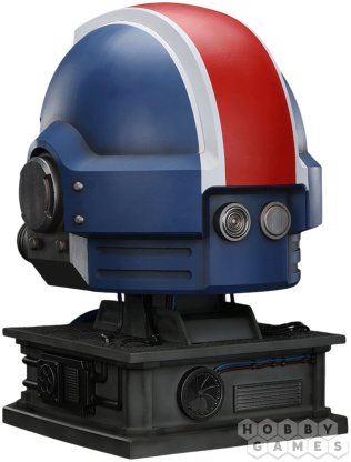 Фигурка JoyToy. Space Marine 2: Ultramarines Lieutenant Titus&#039; MKX Helmet &amp; Display Stand фото 3