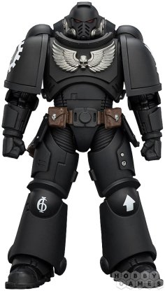 Фигурка JoyToy. Warhammer 40,000: Iron Hands Intercessor with Bolt Rifle, Bolt Pistol and Chainsword фото 2