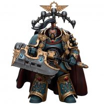 Фигурка JoyToy. Warhammer 30,000: Sons of Horus. Legion Praetor with Power Axe