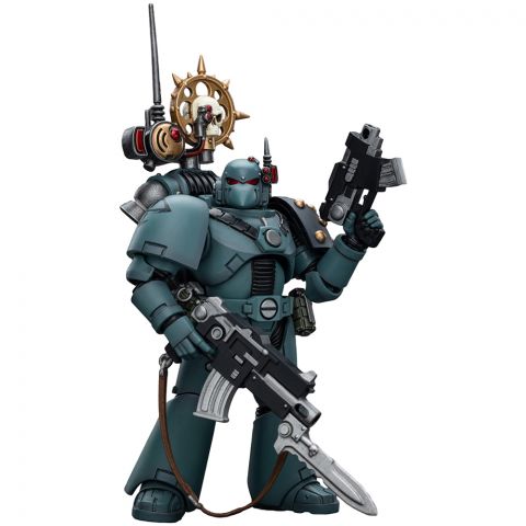 Фигурка JoyToy. Warhammer 30,000: Sons of Horus. MKVI Tactical Squad Legionary with Nuncio Vox