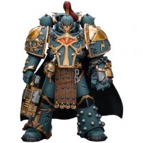 Фигурка JoyToy. Warhammer 30,000: Sons of Horus Legion Praetor With Power Fist