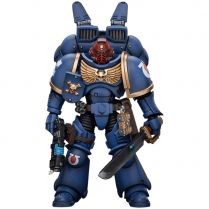 Фигурка JoyToy. Warhammer 40,000: Ultramarines Jump Pack Intercessors Sergeant with Plasma Pistol and Power Sword