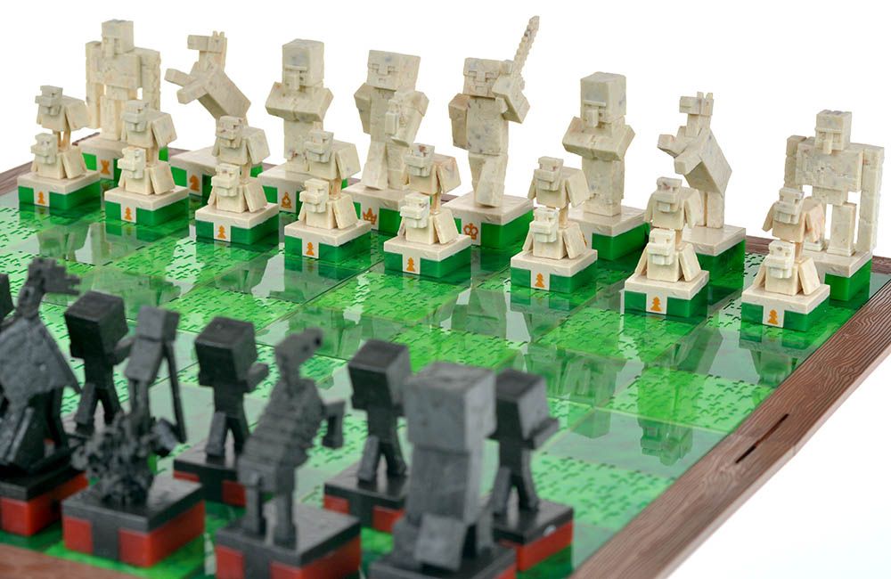 Настольная игра The Noble Collection Chess set: Minecraft Бука419 - фото 6