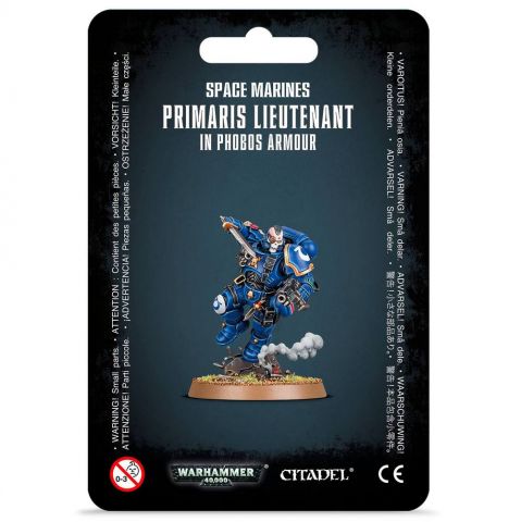 Space Marines Primaris Lieutenant in Phobos Armour 