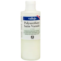 Лак Vallejo Polyurethane Satin Varnish 27.652 (200 мл)